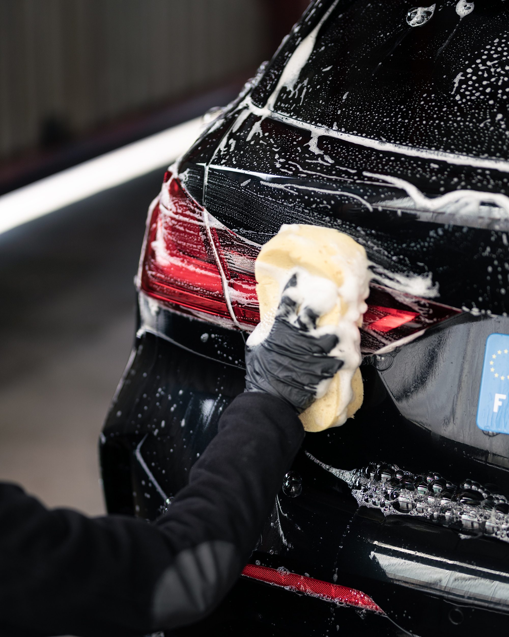 Nettoyage malle arrière BMW Série 1
